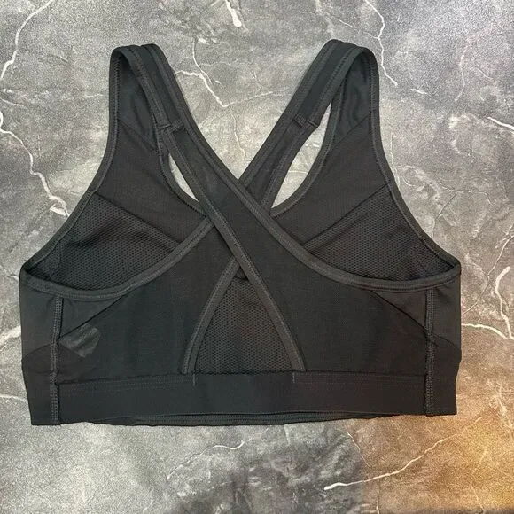 Nike Dri-Fit Women’s Medium Black Sports Bra - Picture 4 of 4